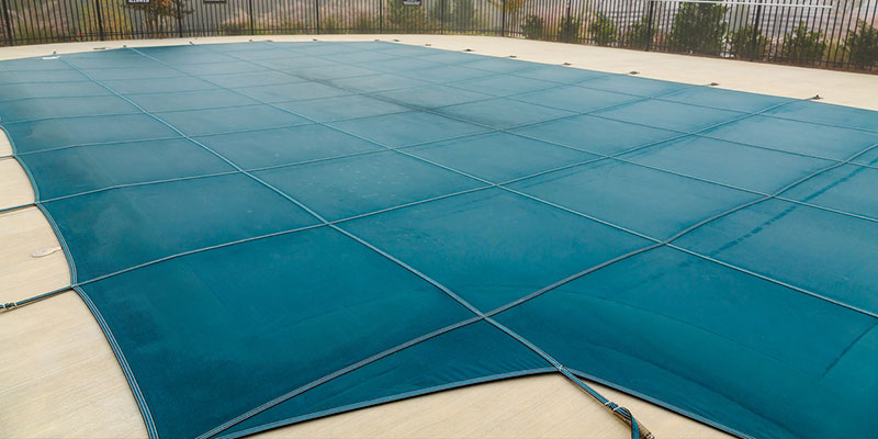 Maintain Your Pool with Proper Swimming Pool Closing